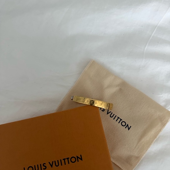 Louis Vuitton gold bangle - Picture 3 of 5